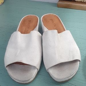 GENTLE SOULS SHOES SZ 6.5